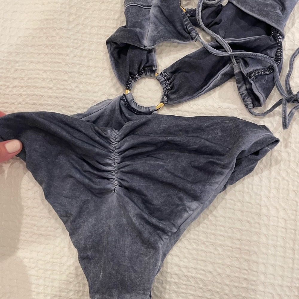 Posted What It Looks Like On A Model Jn A Differe… - image 3